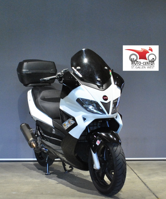 APRILIA SR Max 300 Scooter Occasion