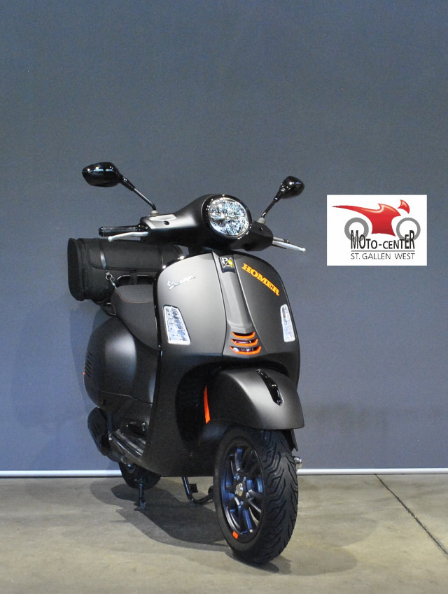 PIAGGIO Vespa GTS 125 Scooter Usato
