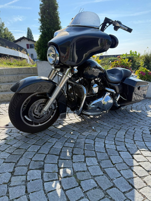 HARLEY-DAVIDSON FLHX 1584 Street Glide Touring Occasion