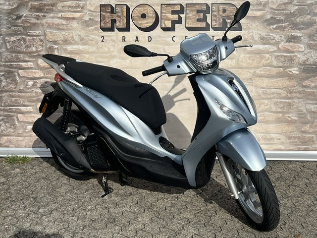 PIAGGIO Medley 125 Roller Neufahrzeug PIAGGIO Medley 125 Roller Neufahrzeug
