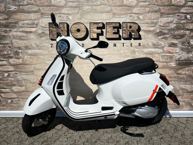 PIAGGIO Vespa GTS 300 HPE Super Sport Roller Occasion