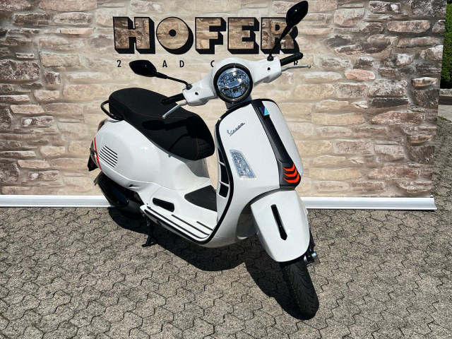 PIAGGIO Vespa GTS 300 HPE Super Sport Roller Occasion