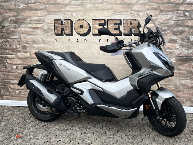 HONDA ADV 350 Roller Occasion