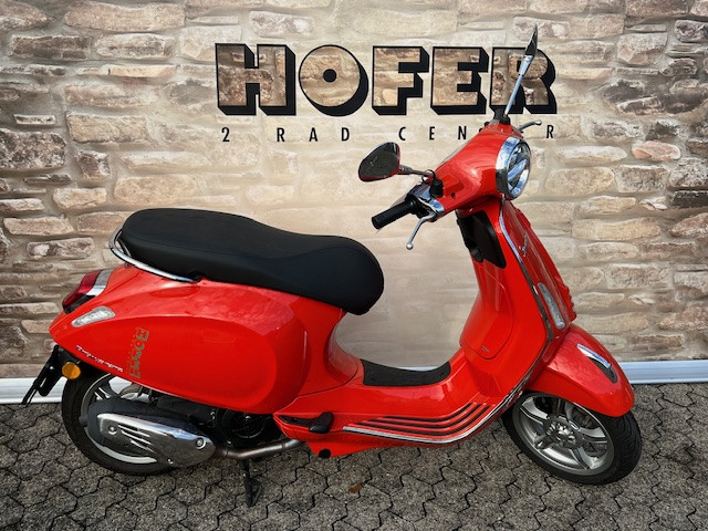 PIAGGIO Vespa Primavera 125 Roller Occasion