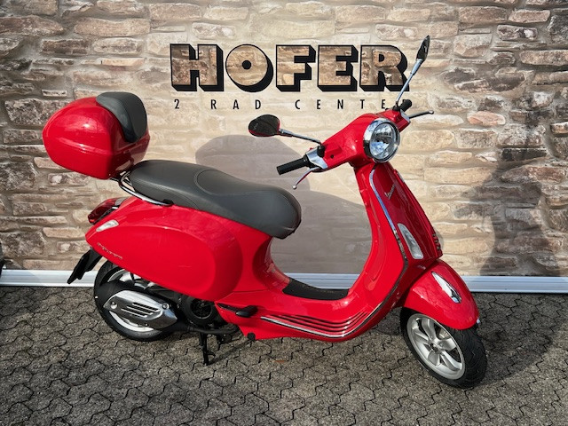 PIAGGIO Vespa Primavera 125 Roller Occasion