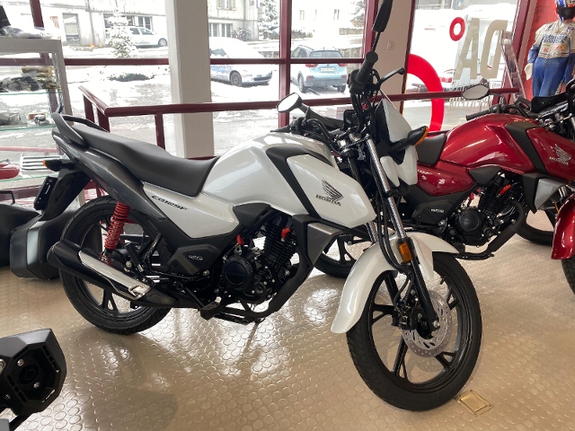 HONDA CBF 125 Touring Registrazione di un giorno