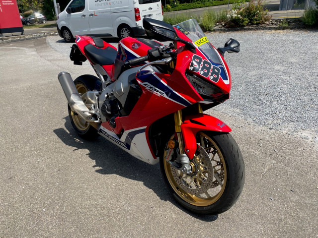 Buying a motorcycle HONDA CBR 1000 RR Fireblade 192 PS SP for sale