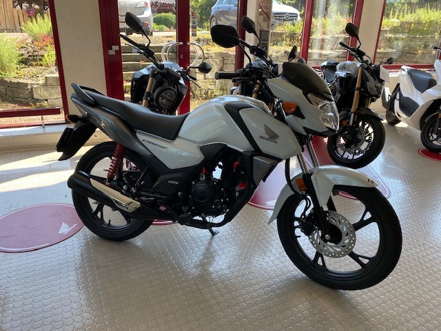 HONDA CBF 125 Touring Immatriculation d’un jour