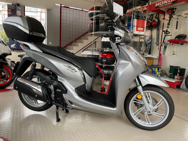 HONDA SH 300 Roller Occasion