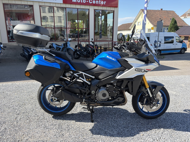 SUZUKI GSX-S 1000 GX Travel Touring Vorführfahrzeug SUZUKI GSX-S 1000 GX Travel Touring Vorführfahrzeug