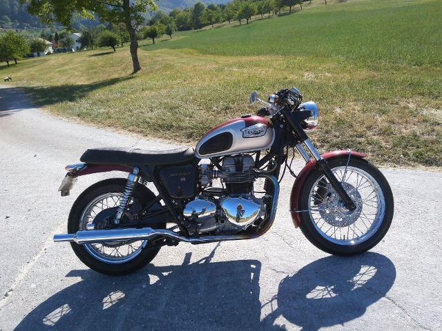 TRIUMPH Bonneville 800 Retro Occasion