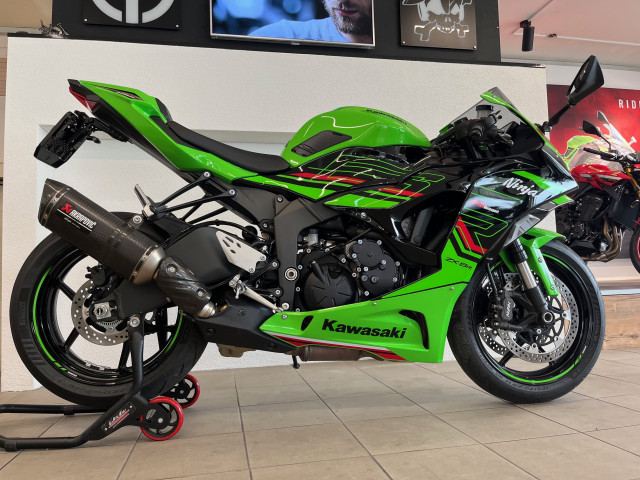 KAWASAKI Ninja ZX-6R Sport Modello dimostrativo