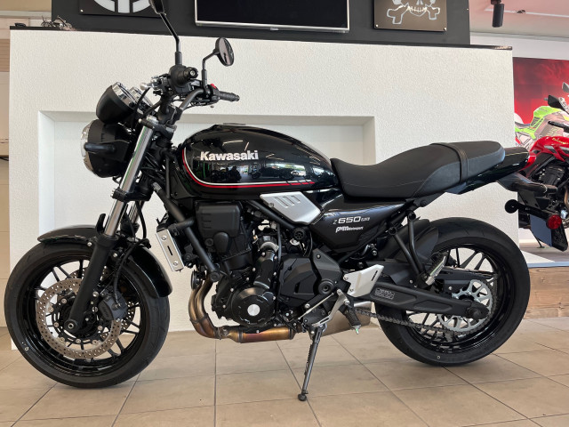 KAWASAKI Z 650 RS Retro Vorführfahrzeug