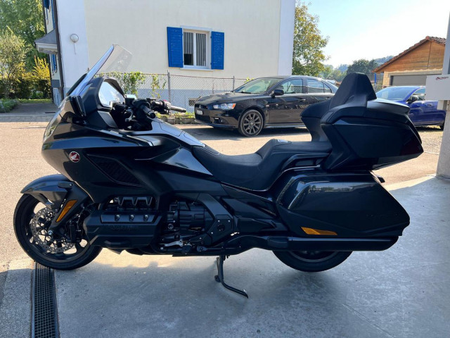 HONDA GL 1800 Gold Wing B Touring Used