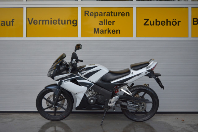 HONDA CBR 125 R Sport Occasion