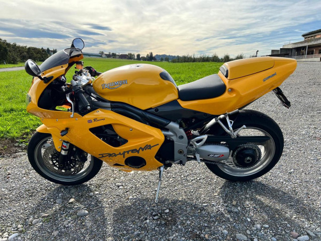 TRIUMPH Daytona 955 Sport Occasion