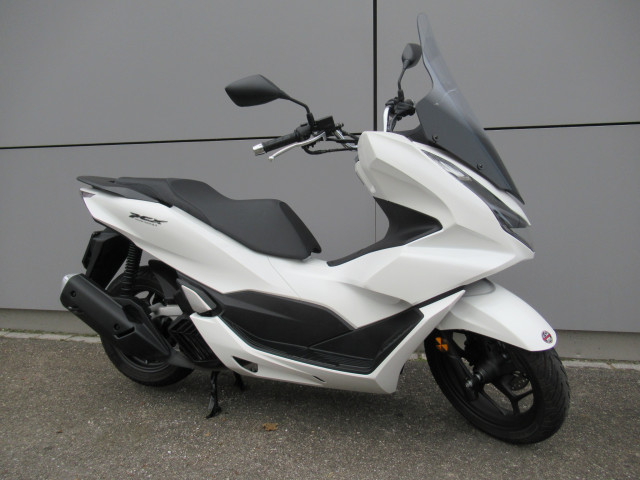 HONDA PCX 125 Scooter Modèle démo