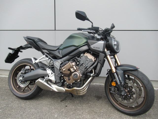 HONDA CB 650 R E-Clutch Naked Vorführfahrzeug HONDA CB 650 R E-Clutch Naked Vorführfahrzeug