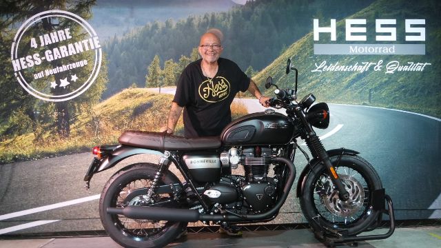 TRIUMPH Bonneville T120 Retro New vehicle