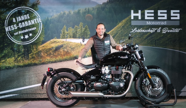 TRIUMPH Bonneville Bobber 1200 Retro Moto nuova