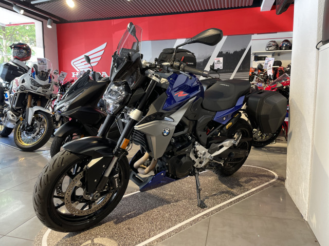 BMW F 900 R Naked Occasion
