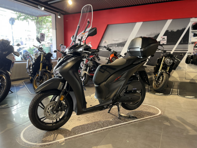 HONDA SH 125 Sporty Roller Occasion