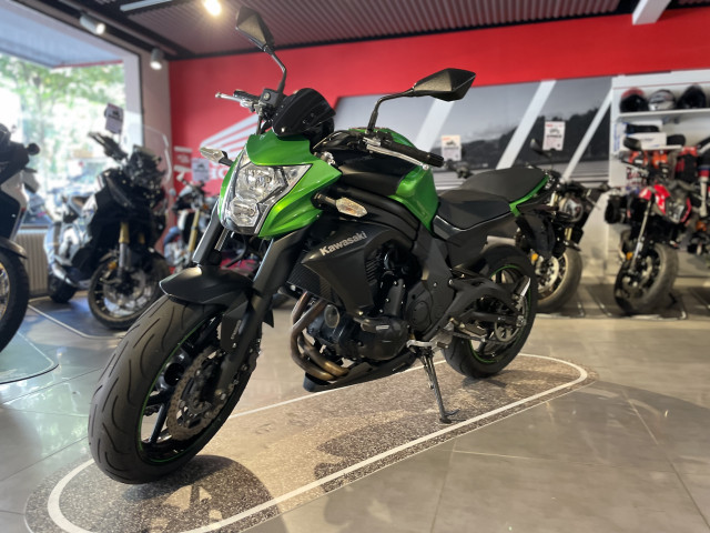 KAWASAKI ER-6n Naked Occasion