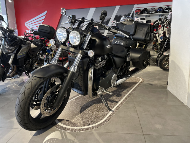 TRIUMPH Thunderbird 1700 Storm Custom Occasion