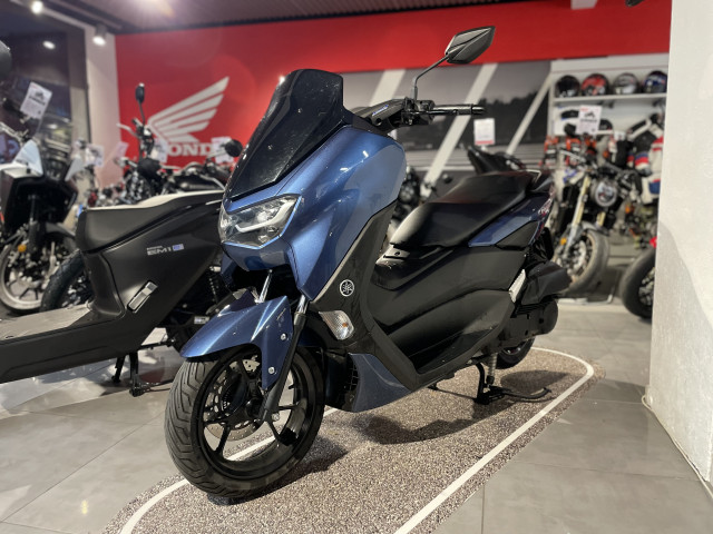 YAMAHA NMax 125 Roller Occasion