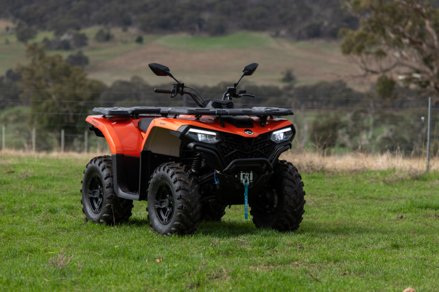 CF MOTO CForce 520L Neufahrzeug – Bild 3