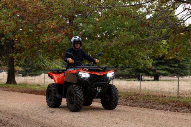 CF MOTO CForce 520L Neufahrzeug – Bild 9