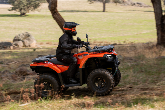 CF MOTO CForce 520L Neufahrzeug – Bild 12