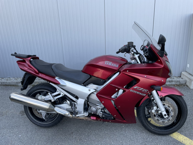 YAMAHA FJR 1300 Touring Usato