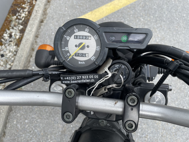 YAMAHA XG 250 Occasion – Bild 9