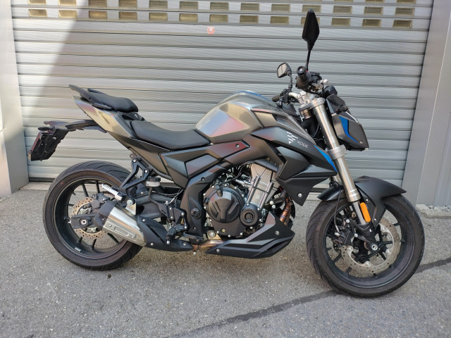 VOGE 500 R Naked Occasion