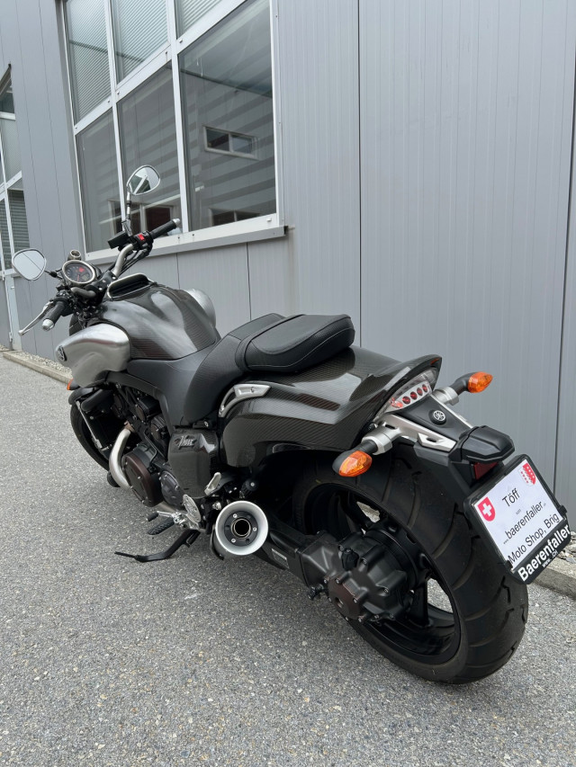 YAMAHA VMX 1700 V-Max Carbon Neufahrzeug – Bild 6