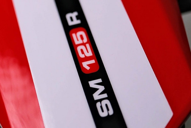 SWM SM 125 R Neufahrzeug – Bild 6