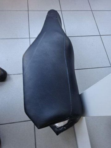 Sattel FZS 1000 – Ersatzteil Bild 2