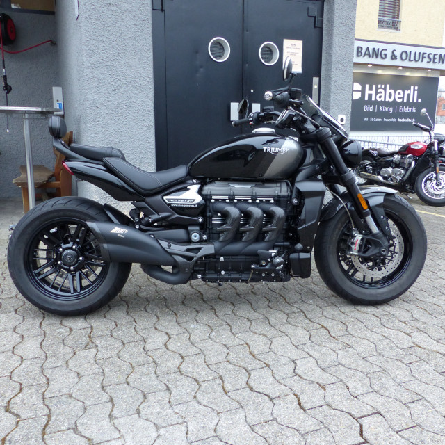 TRIUMPH Rocket 3 GT Triple Black Custom Occasion