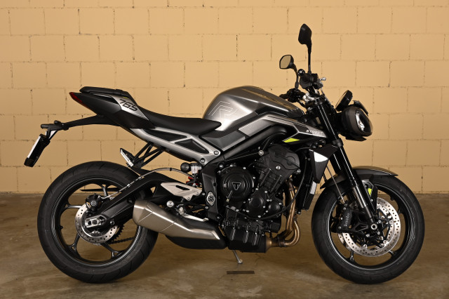 TRIUMPH Street Triple 765 R Naked Neufahrzeug