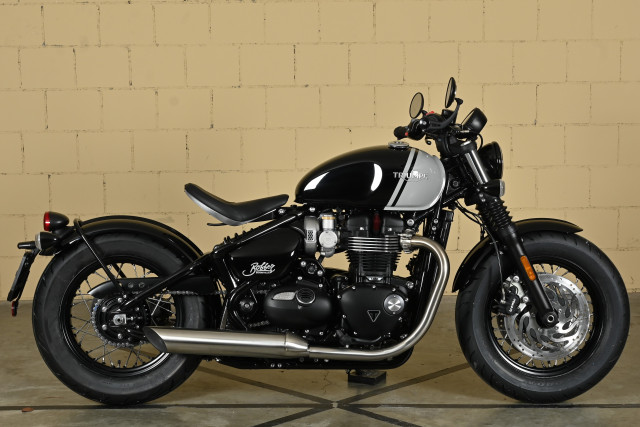 TRIUMPH Bonneville Bobber 1200 Retro New vehicle