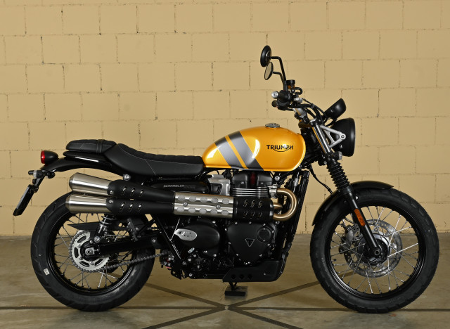 TRIUMPH Scrambler 900 Retro Neufahrzeug