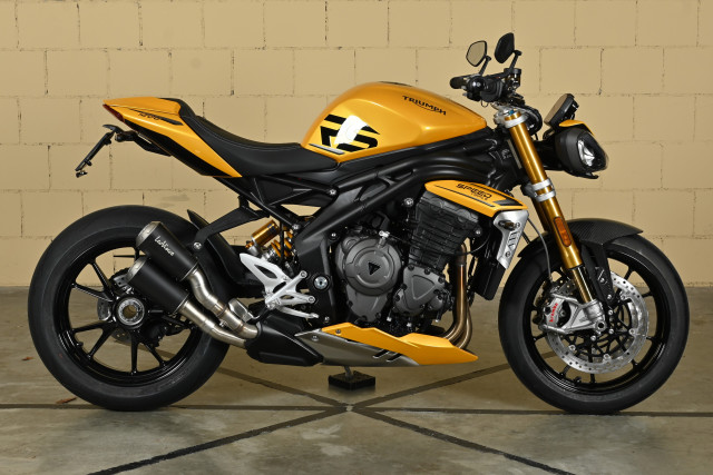 TRIUMPH Speed Triple 1200 RS Naked Neufahrzeug