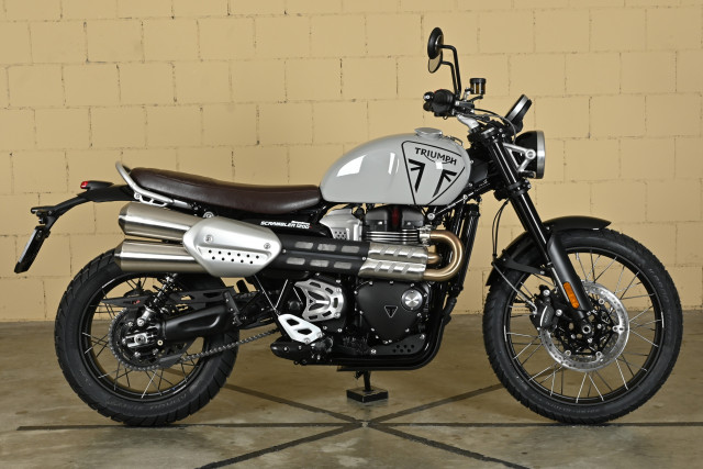 TRIUMPH Scrambler 1200 X Retro Vorführfahrzeug