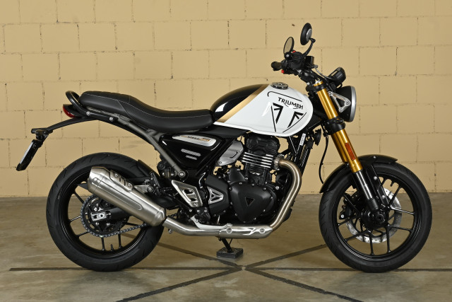 TRIUMPH Speed 400 Retro Neufahrzeug