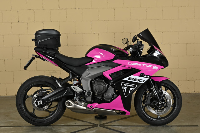 TRIUMPH Daytona 660 Sport Neufahrzeug