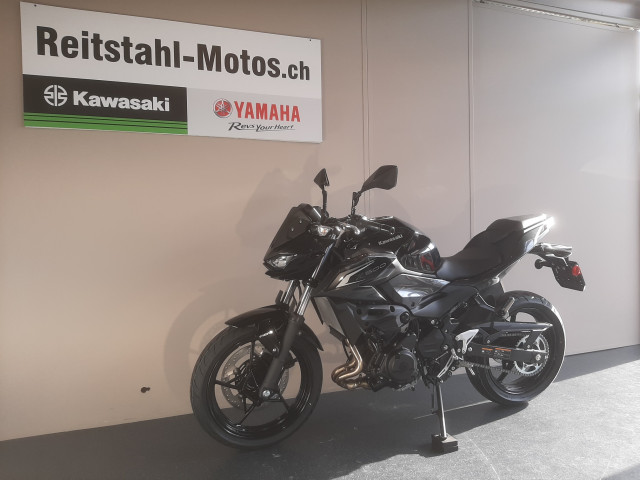 KAWASAKI Z 500 Naked Vorführfahrzeug