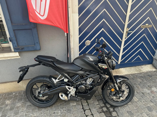 HONDA CB 125 R Naked Moto neuve