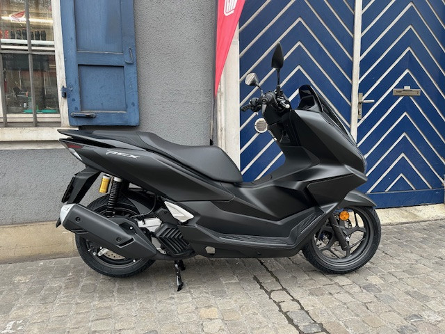 HONDA PCX 125 DX Scooter New vehicle