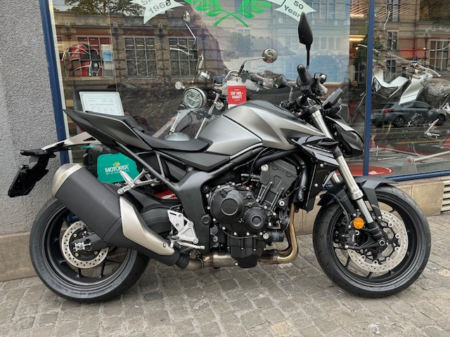 HONDA CB 1000 Hornet Naked Moto neuve